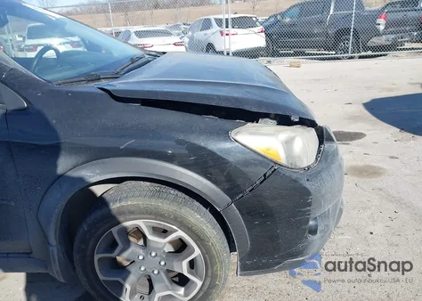 2014 Subaru Xv Crosstrek 2.0I Premium z USA, uszkodzony, nr VIN JF2GPACCXE8284317